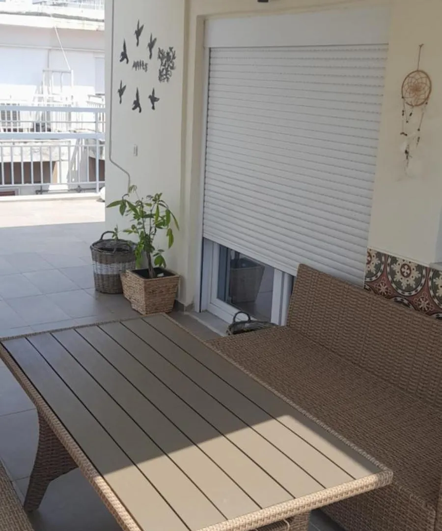 アパート Elegance Luxury Penthouse Suite テッサロニキ