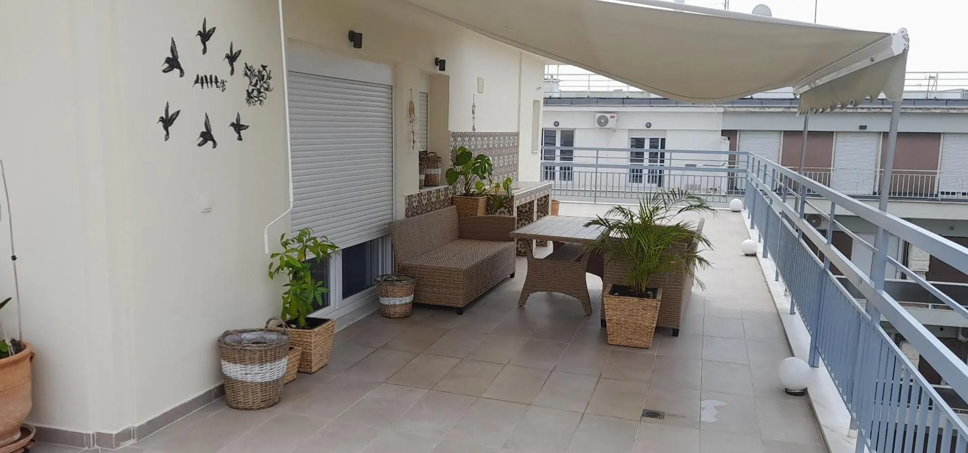 Elegance Luxury Penthouse Suite テッサロニキ